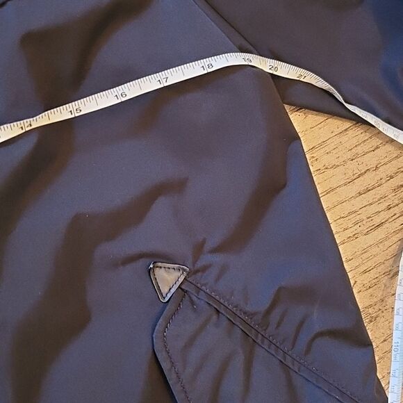 Coach jacket hooded size XS, fits size small runs big - Picture 14 of 15